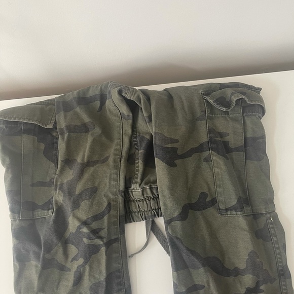 TNA aritzia joggers - Picture 3 of 3